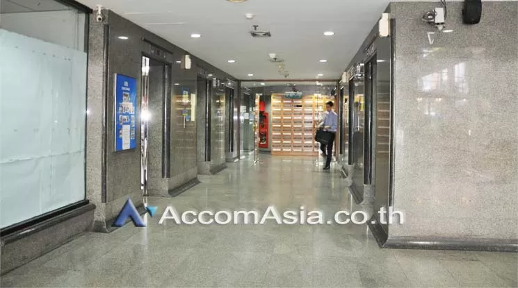 9  Office Space For Rent in Silom ,Bangkok BTS Chong Nonsi at Bangkok union insurance tower 1 AA10953
